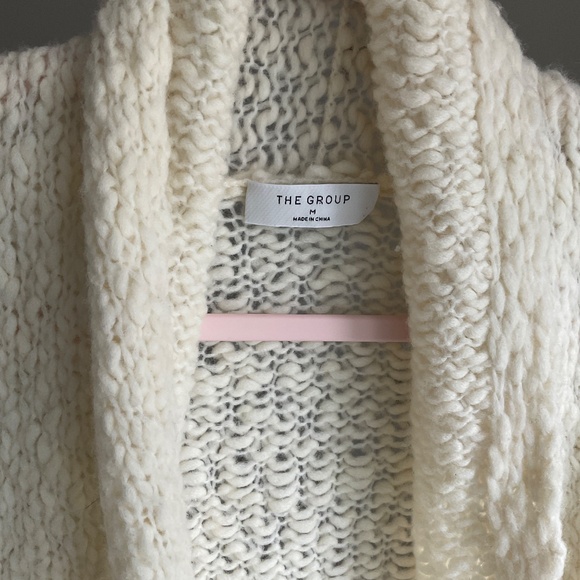 Aritzia The Group Alvar Open Front Cardigan in Lychee White - Picture 4 of 6